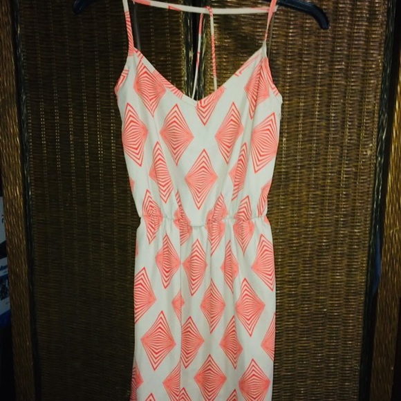 Women’s Sundress - Picture 1 of 3